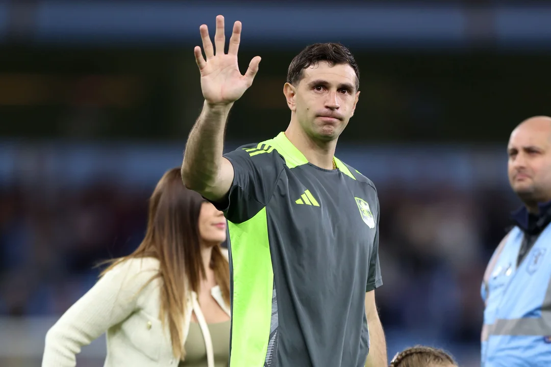 Is This the Last We See of Emi Martinez at Aston Villa?
